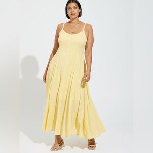 EUC Torrid Trapeze Maxi dress